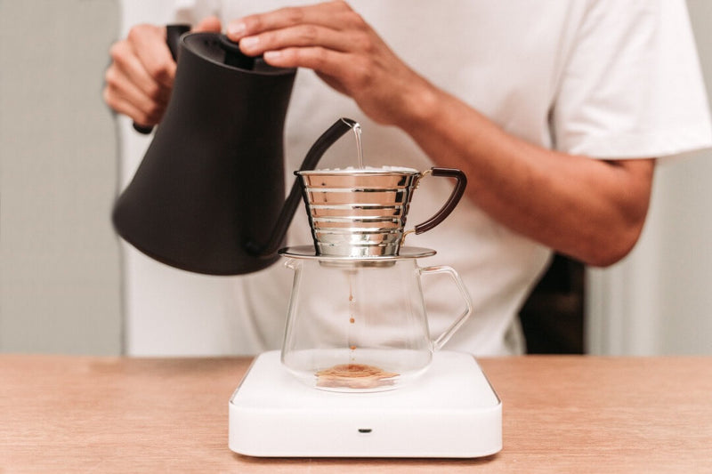 Brewing coffee with Kalita wave